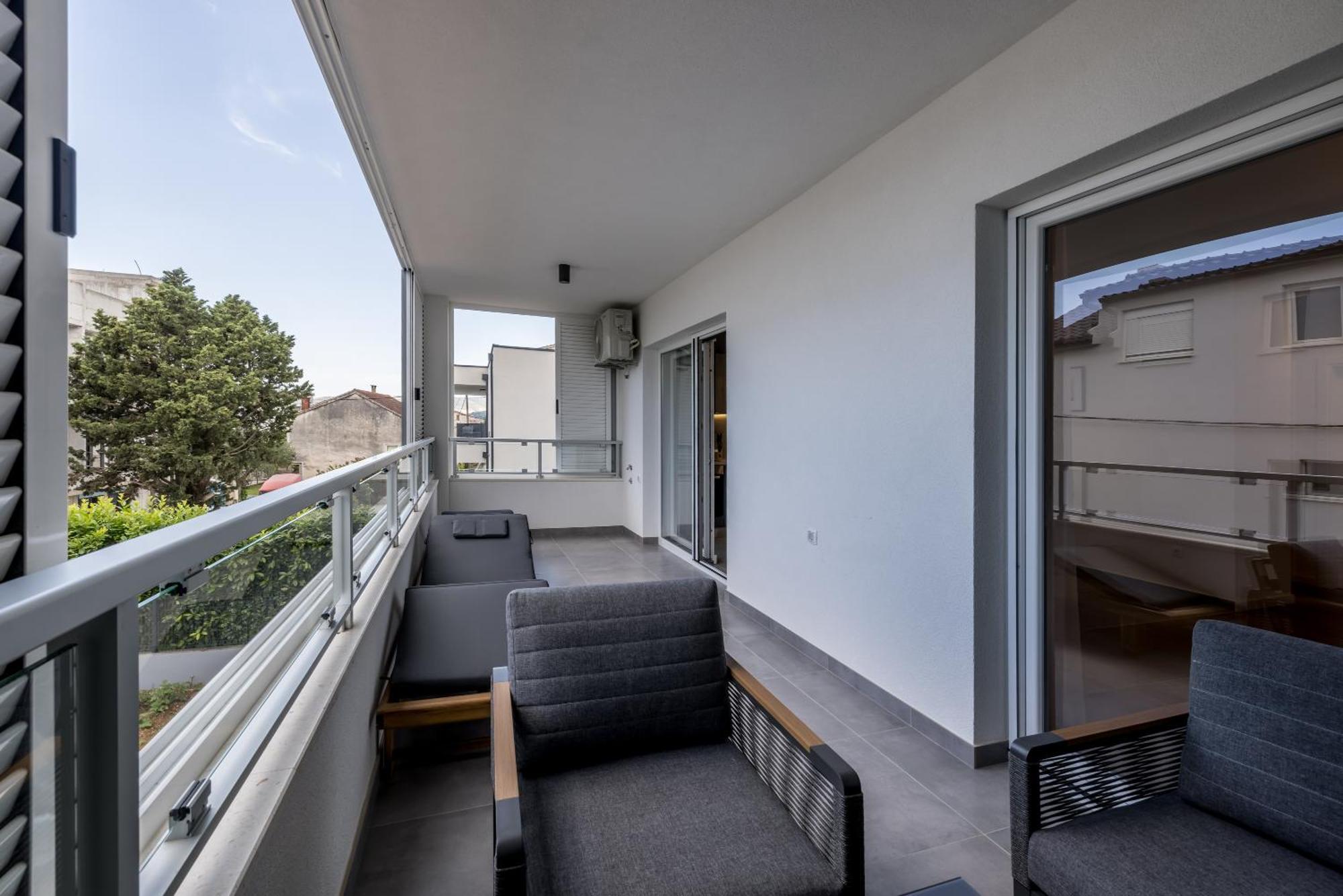 Adriatic Nest, Cozy And Modern Two Bedroom Apartment Kastela Ngoại thất bức ảnh